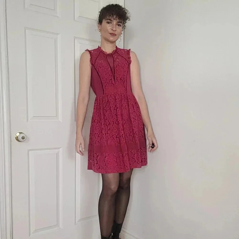 Dex red lace dress
